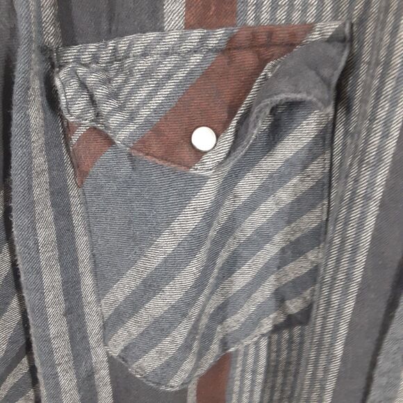 Vintage Karman Flannel Pearl Snap Shirt Mens Large Gray Plaid Long Sleeve - Picture 2 of 8